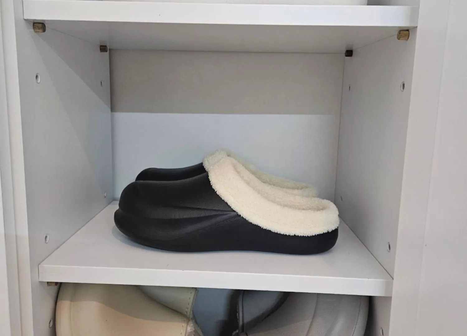 Cozy 2-Room Accommodation, 5 Minutes Walk From Hwagok Station, Close To Gimpo Airport, Hongdae, And Kbs Arena Seoul South Korea